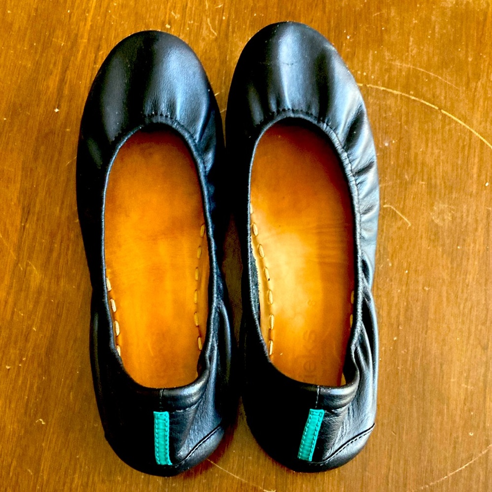 Tieks size 8 flats.  Good condition.  Lots of wear left